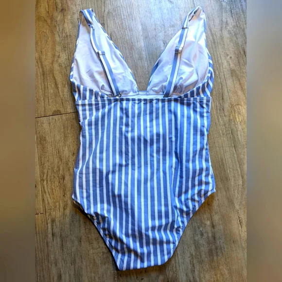 Boutique brand striped one piece swim suit - Picture 2 of 8